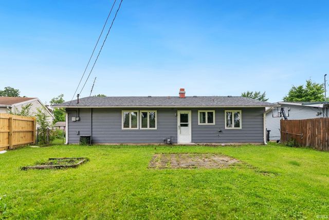 6015 Landsdowne Drive, Fort Wayne, IN 46816