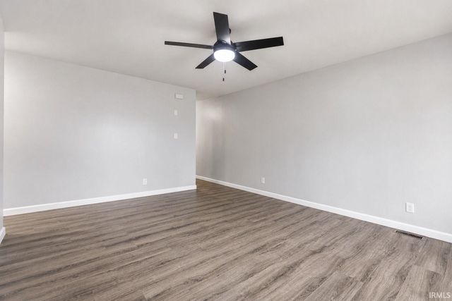 6015 Landsdowne Drive, Fort Wayne, IN 46816