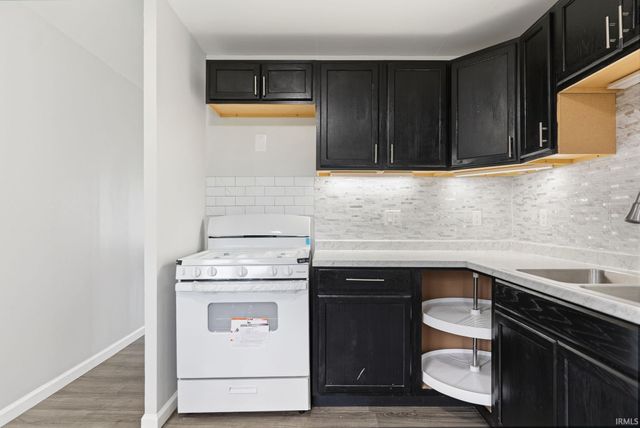 6015 Landsdowne Drive, Fort Wayne, IN 46816