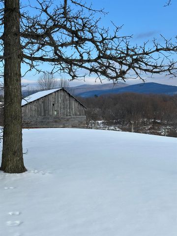 2112 Middle Road, Salisbury, VT 05769