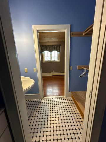 2112 Middle Road, Salisbury, VT 05769