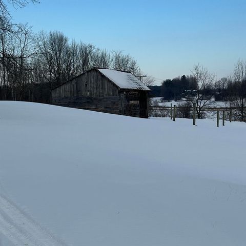 2112 Middle Road, Salisbury, VT 05769