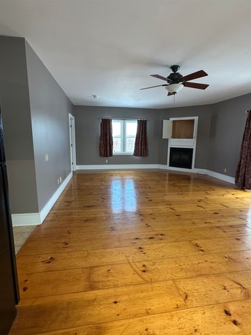 2112 Middle Road, Salisbury, VT 05769