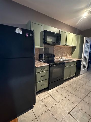 2112 Middle Road, Salisbury, VT 05769