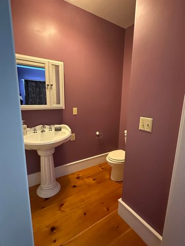 2112 Middle Road, Salisbury, VT 05769