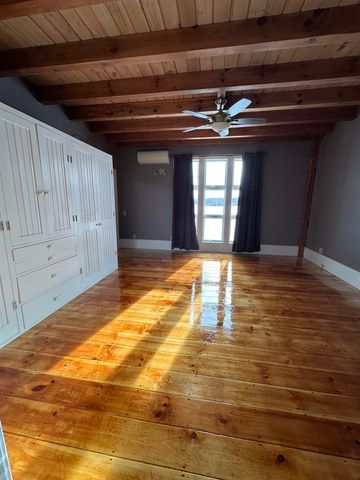 2112 Middle Road, Salisbury, VT 05769