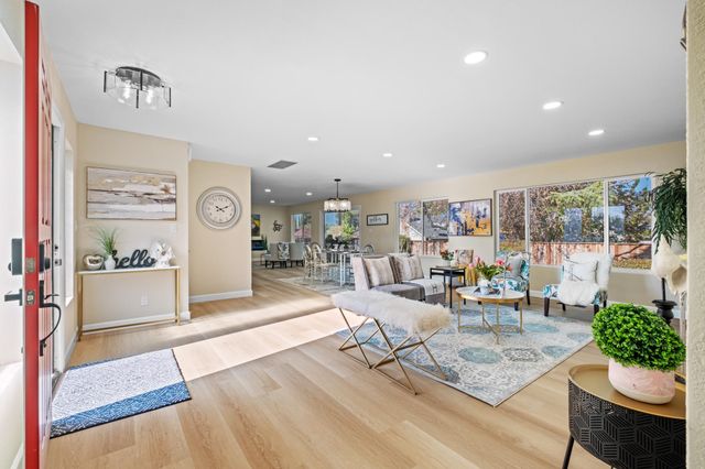 701 Olive Ave, Fremont, CA 94539