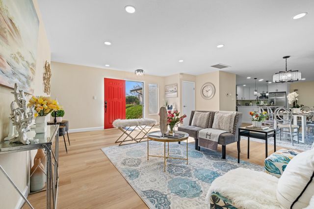 701 Olive Ave, Fremont, CA 94539