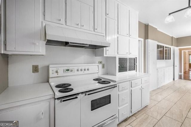 757 Old Ivy Road NE, Atlanta, GA 30342