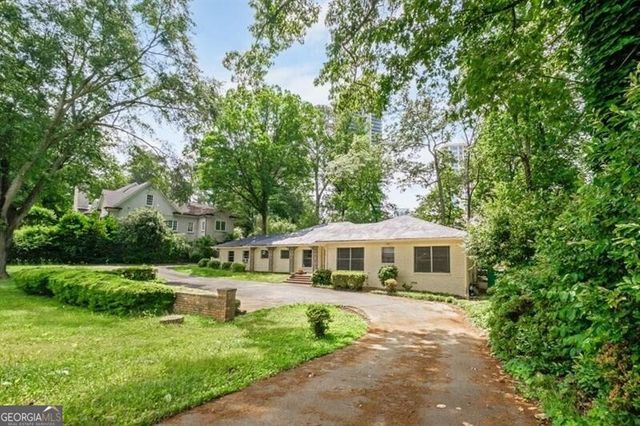 757 Old Ivy Road NE, Atlanta, GA 30342