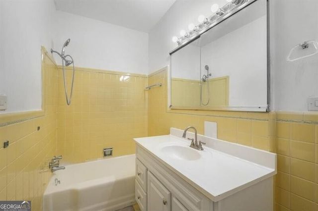 757 Old Ivy Road NE, Atlanta, GA 30342