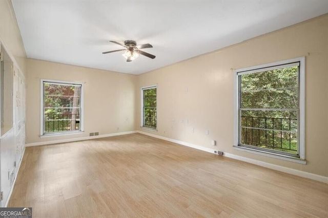 757 Old Ivy Road NE, Atlanta, GA 30342