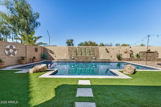 18254 W YOUNG Street, Surprise, AZ 85388