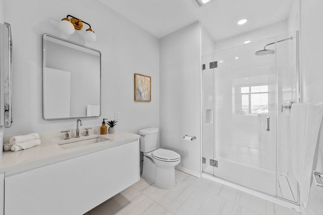 191 Washington St 617, Boston, MA 02135