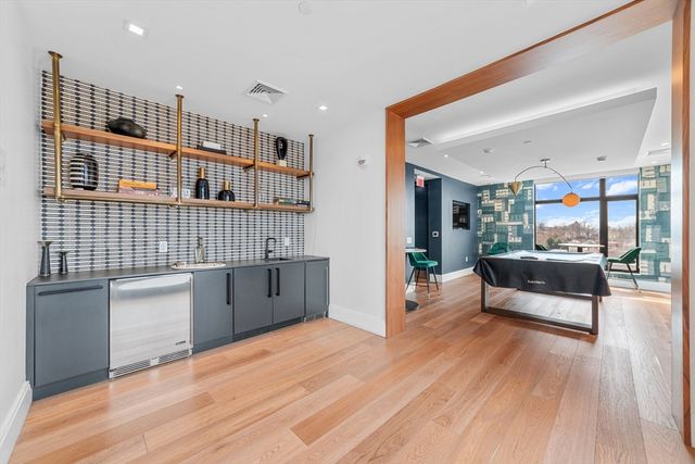 191 Washington St 617, Boston, MA 02135