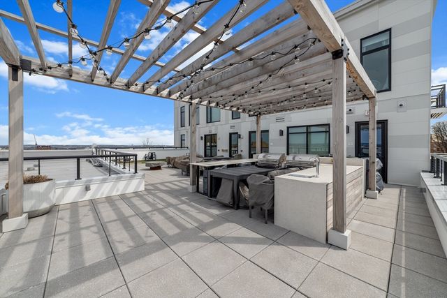 191 Washington St 617, Boston, MA 02135