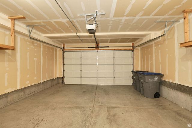 5287 W BOWSTRING WAY, South Jordan, UT 84009