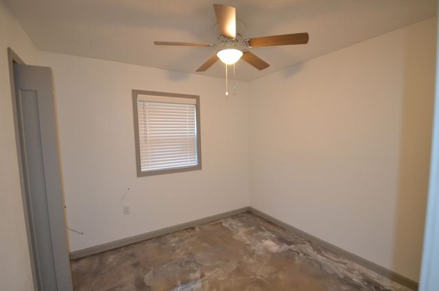 241 Bergeron St, Houma, LA 70364