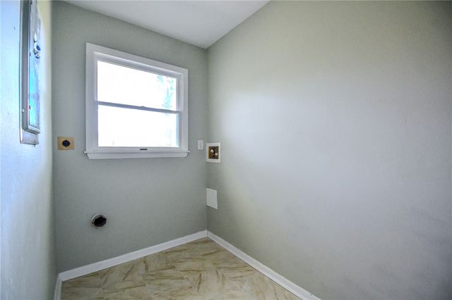 4310 Parkview Avenue, Englewood, OH 45322