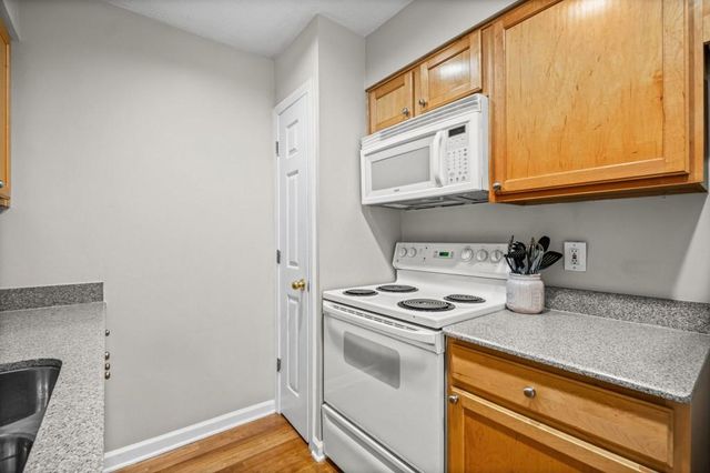 3613 Essex Avenue 60, Atlanta, GA 30339