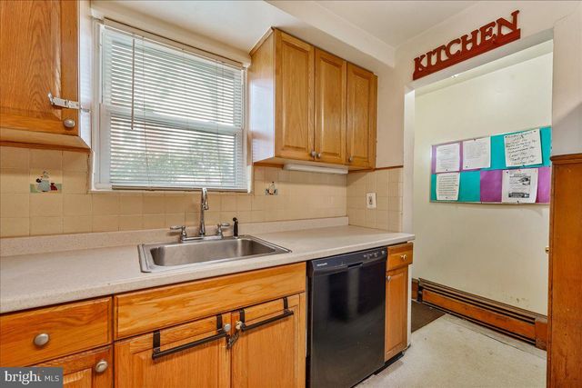 6617 N 3RD ST, Philadelphia, PA 19126