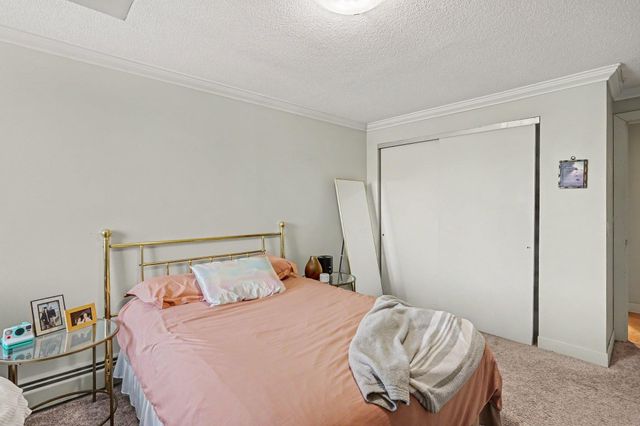 2800 W 44th Street 209, Minneapolis, MN 55410