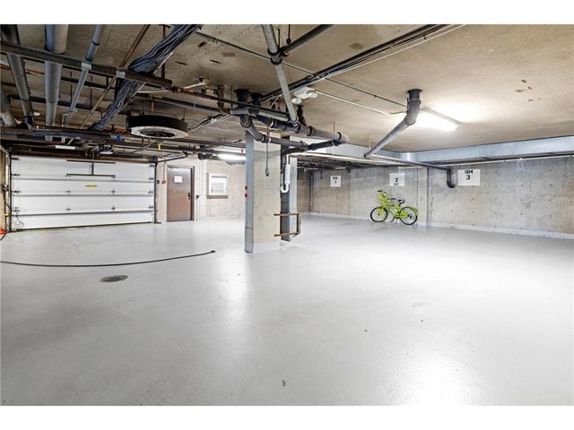 2800 W 44th Street 209, Minneapolis, MN 55410