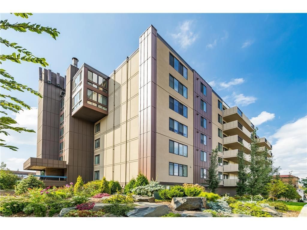 2800 W 44th Street 209, Minneapolis, MN 55410