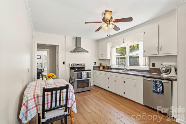 906 Oregon Avenue, Kannapolis, NC 28083