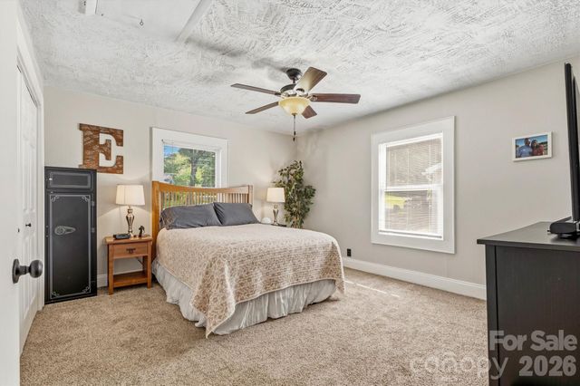 906 Oregon Avenue, Kannapolis, NC 28083