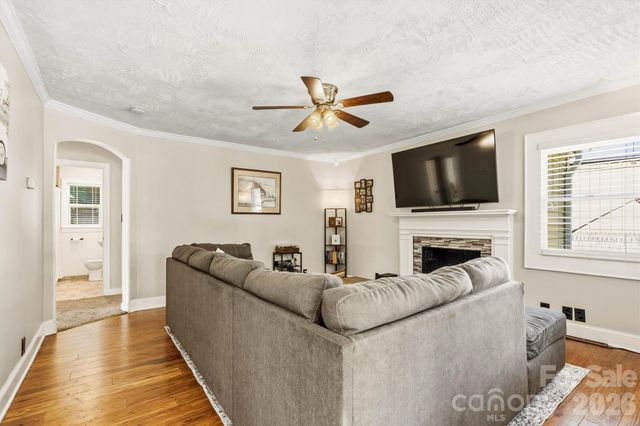 906 Oregon Avenue, Kannapolis, NC 28083