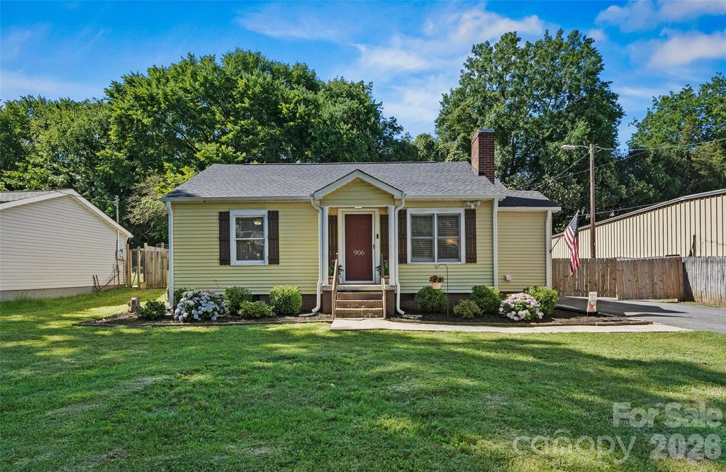 906 Oregon Avenue, Kannapolis, NC 28083