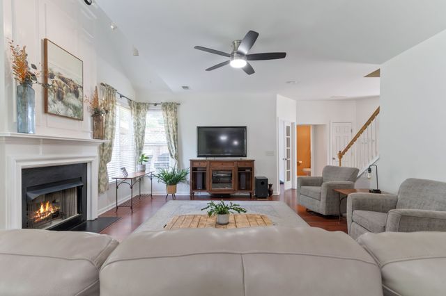 1158 Mount Vernon Ln, Mount Juliet, TN 37122