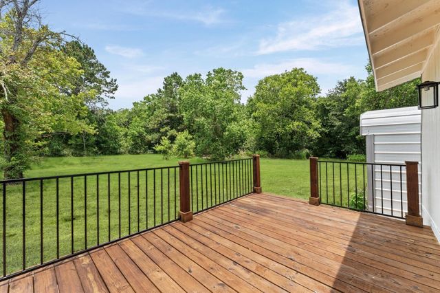 2197 County Road 540, Alvin, TX 77511