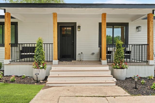 2197 County Road 540, Alvin, TX 77511