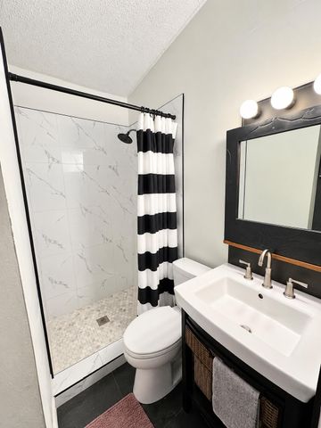 2205 NE 4th Court, Boynton Beach, FL 33435