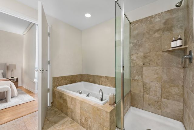 600 N Lake Shore Drive 1910, Chicago, IL 60611
