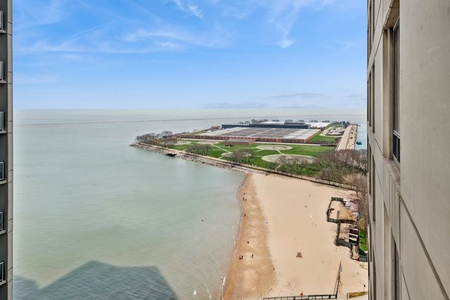 600 N Lake Shore Drive 1910, Chicago, IL 60611