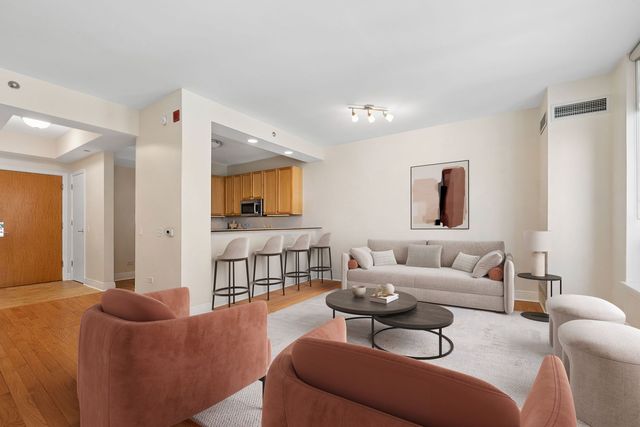 600 N Lake Shore Drive 1910, Chicago, IL 60611
