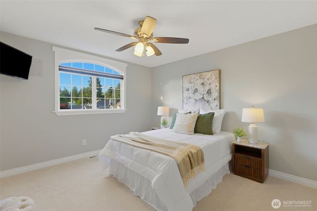 1606 38th Street NW, Gig Harbor, WA 98335