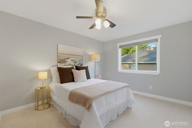 1606 38th Street NW, Gig Harbor, WA 98335