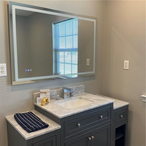 325 Buffington Drive, Union City, GA 30291