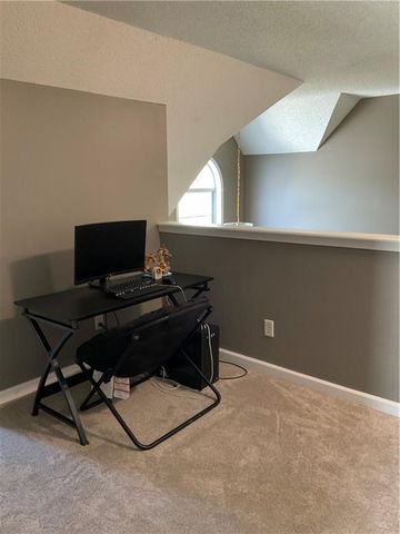 325 Buffington Drive, Union City, GA 30291