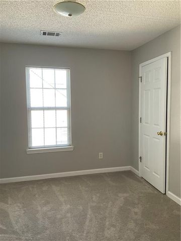 325 Buffington Drive, Union City, GA 30291