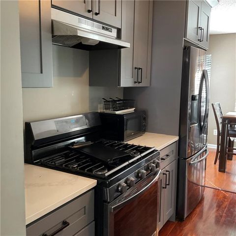 325 Buffington Drive, Union City, GA 30291
