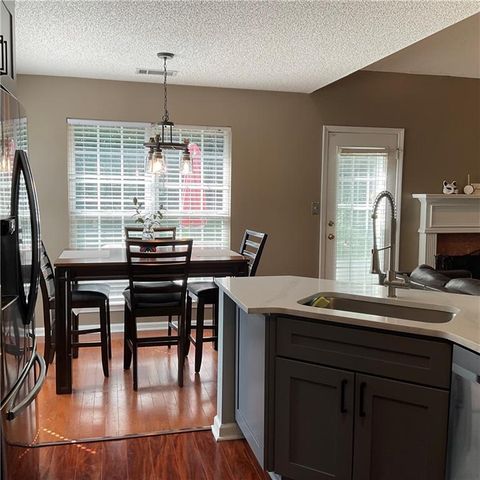 325 Buffington Drive, Union City, GA 30291