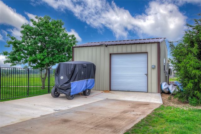 150 Vz County Road 2118, Canton, TX 75103