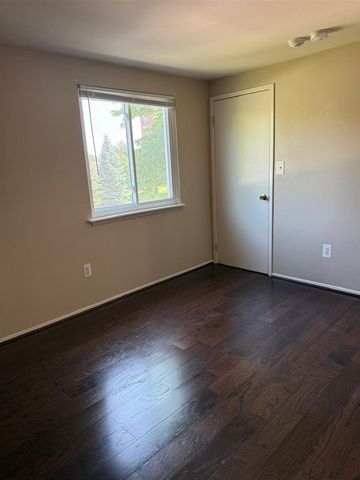 44497 Savery Drive, Canton, MI 48187