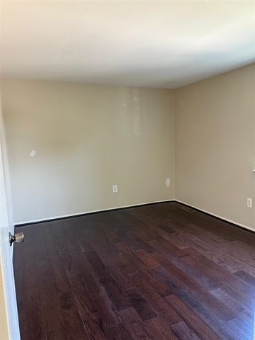 44497 Savery Drive, Canton, MI 48187