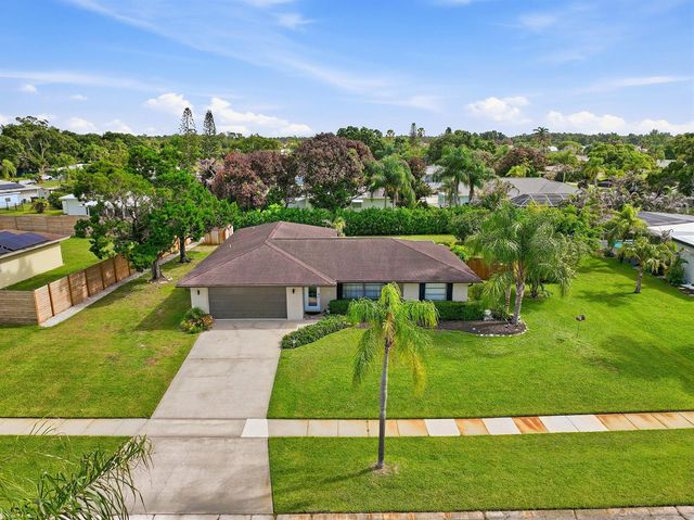 2970 SE San Jeronimo Road, Port St. Lucie, FL 34952